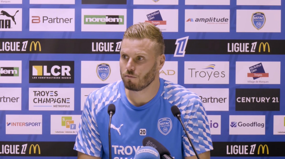 Conf' avant-match - R. Ripart : « Souffrir pour gagner »